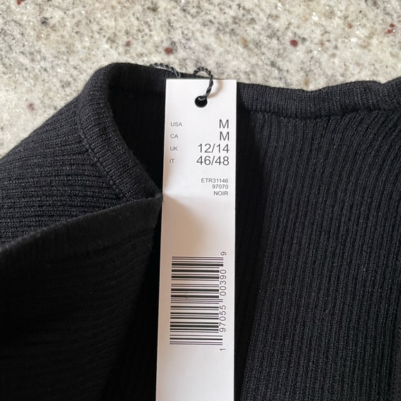 Sweetheart Neckline Short Sleeve Top from Elie Tahari - Picture 5 of 7